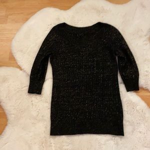GUESS Sweater Size Small. Black and gold